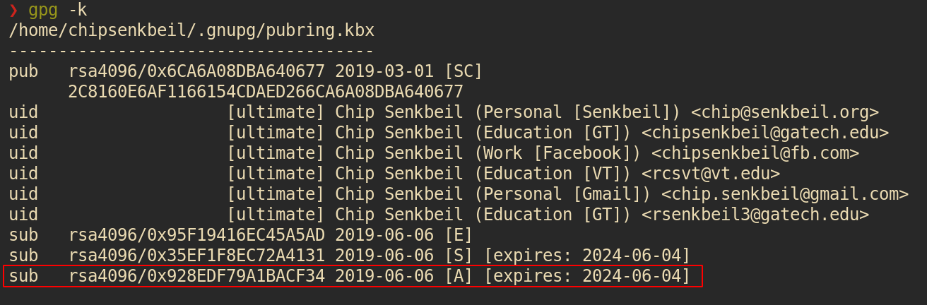 Output of gpg -k showing keys